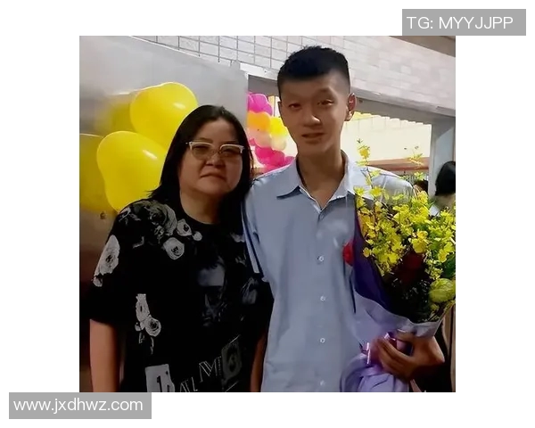 姚明与赵本山的跨界合作如何影响中国篮球与娱乐圈的发展 姚明与赵本山的跨界合作如何影响中国篮球与娱乐圈的发展