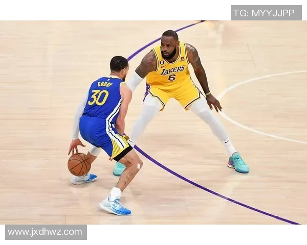 富明尼斯与甘美奥的激烈对决揭示了足球战术的新趋势与球队实力的较量